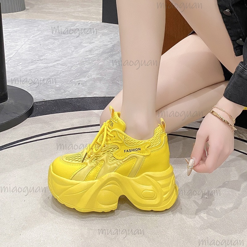Sneakers da Donna con Zeppa e  - Guipure Lace Panel recensione e prezzo