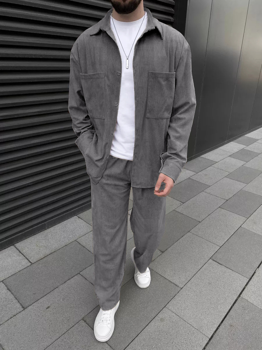 Completo da uomo in velluto a  - Embellish Knit recensione e prezzo