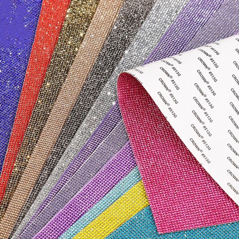 Nastro adesivo con strass auto - Hotfix Rhinestone Sheet recensione e prezzo